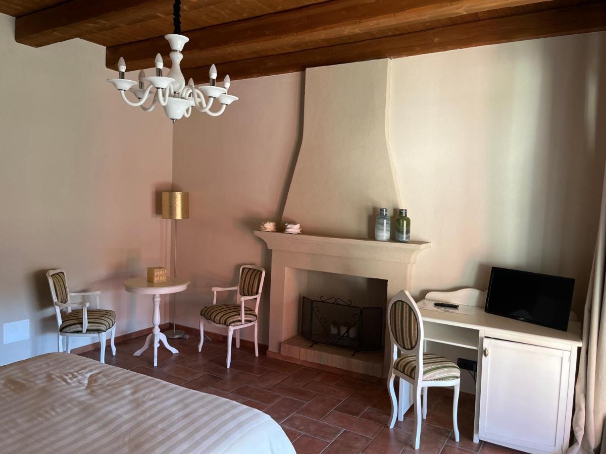 Agriturismo Il Torriglione Ла Мора Екстериор снимка
